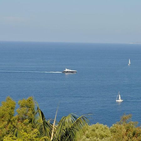 Appartamenti Di Villa Ellizabeth A2 4 Posti Letto Milazzo Exterior foto